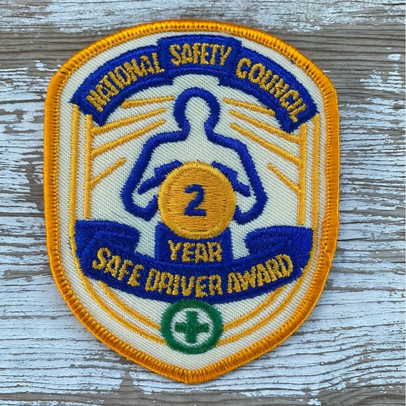 Vintage iron on patch National Safety Council Drivers Safety Award jacket patch - Picture 1 of 2
